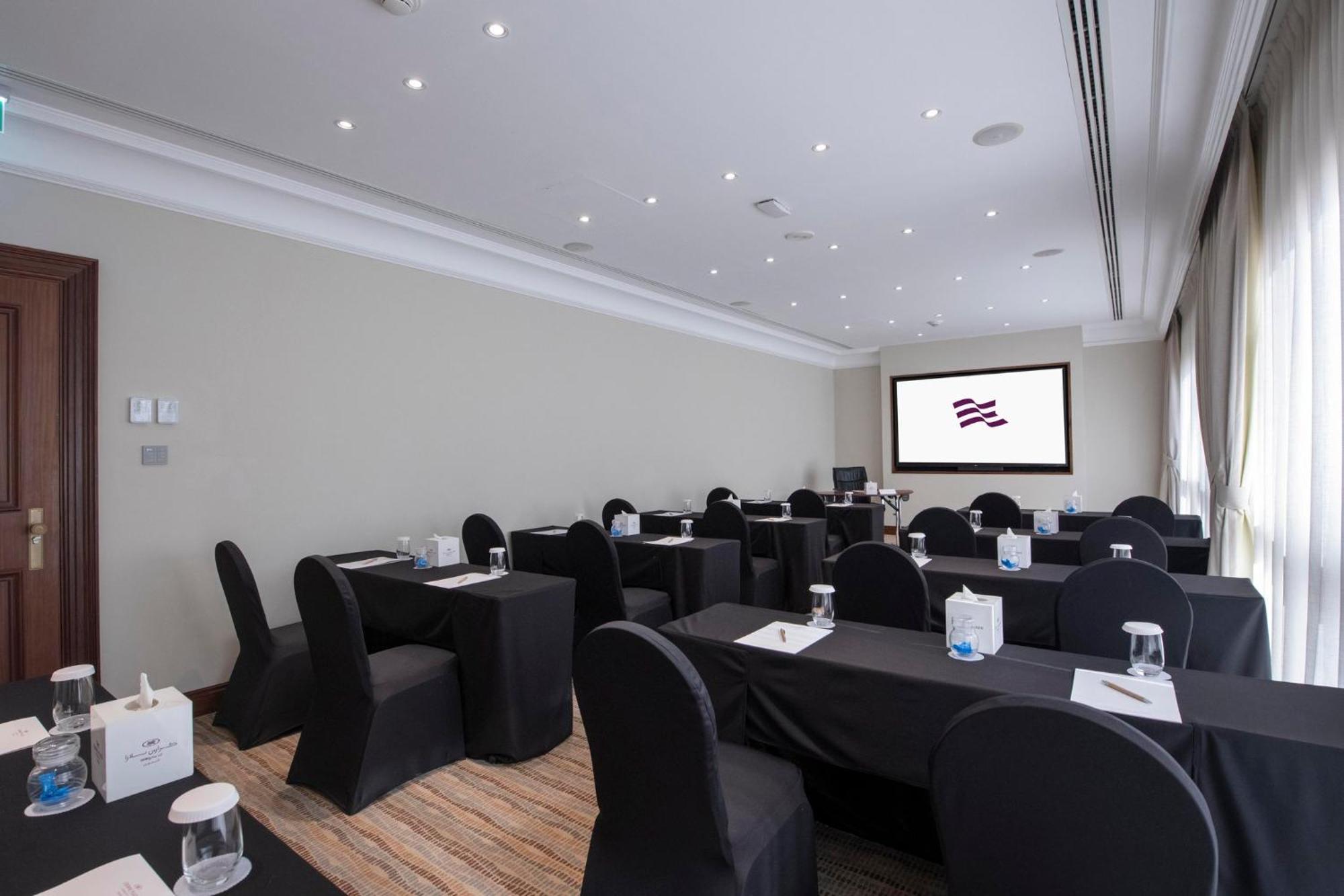 Готель Crowne Plaza Bahrain By Ihg Манама Екстер'єр фото