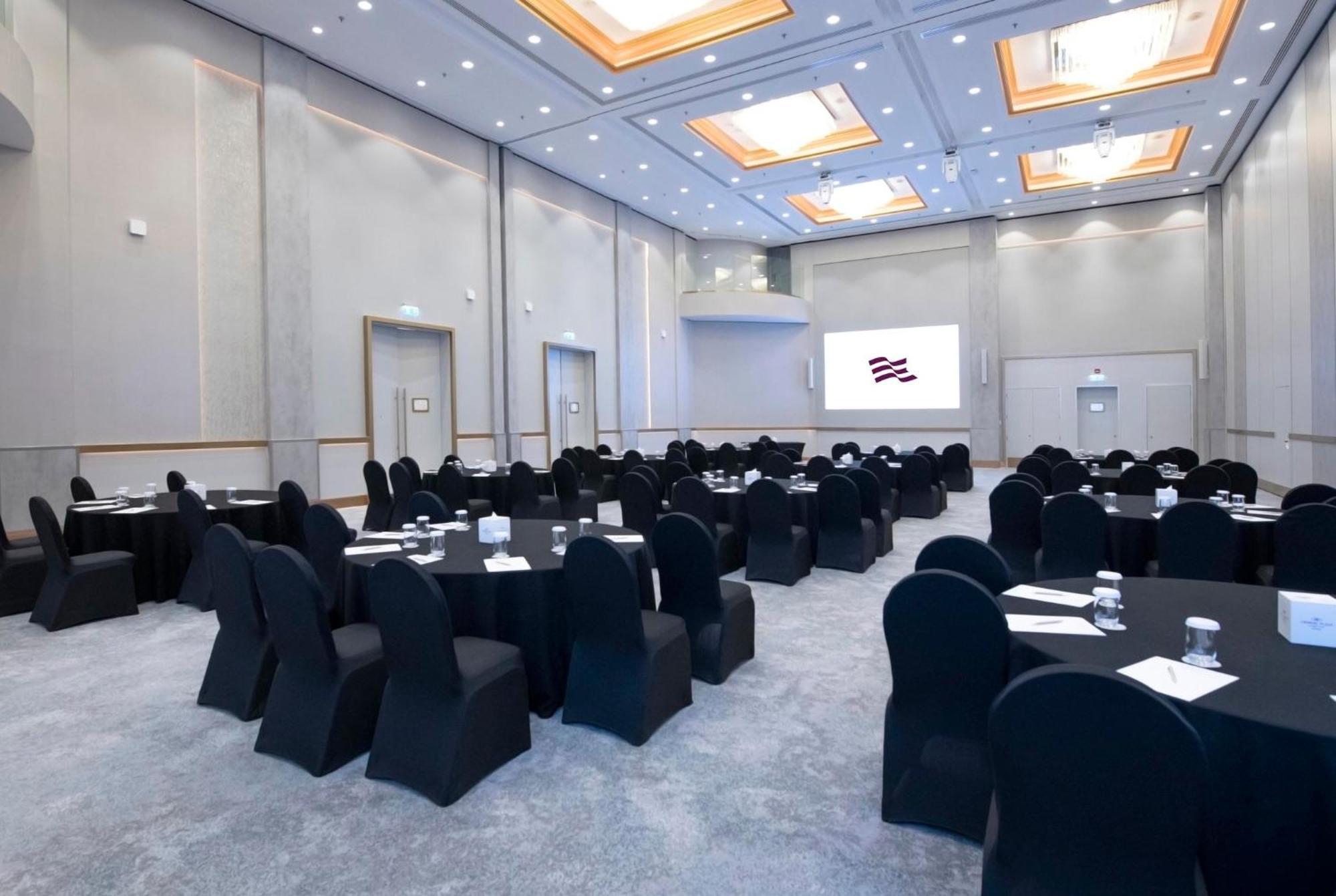Готель Crowne Plaza Bahrain By Ihg Манама Екстер'єр фото